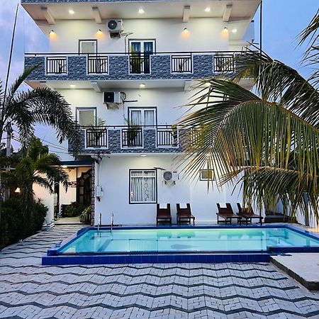 טרינקומאלה Blue Diamond Resort מראה חיצוני תמונה