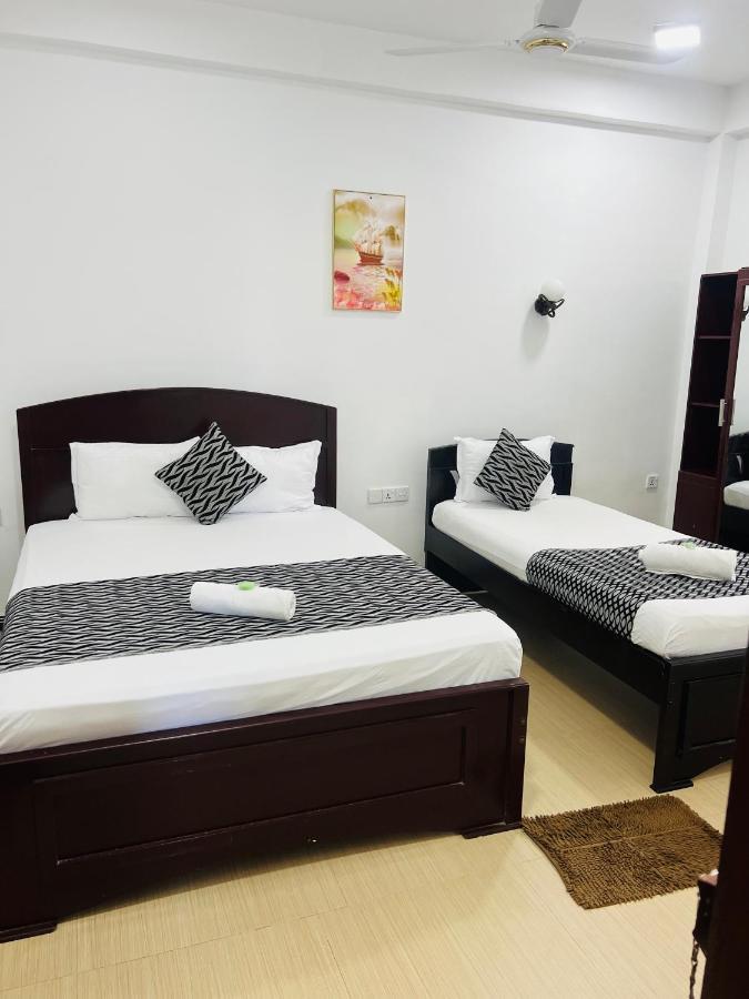 טרינקומאלה Blue Diamond Resort מראה חיצוני תמונה