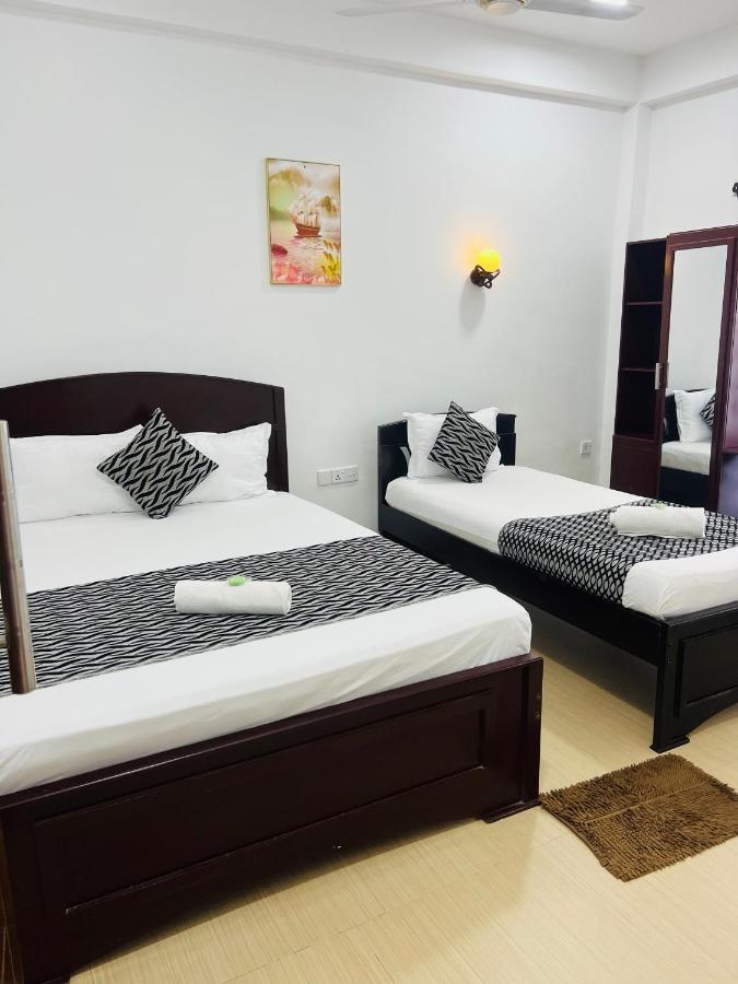 טרינקומאלה Blue Diamond Resort מראה חיצוני תמונה