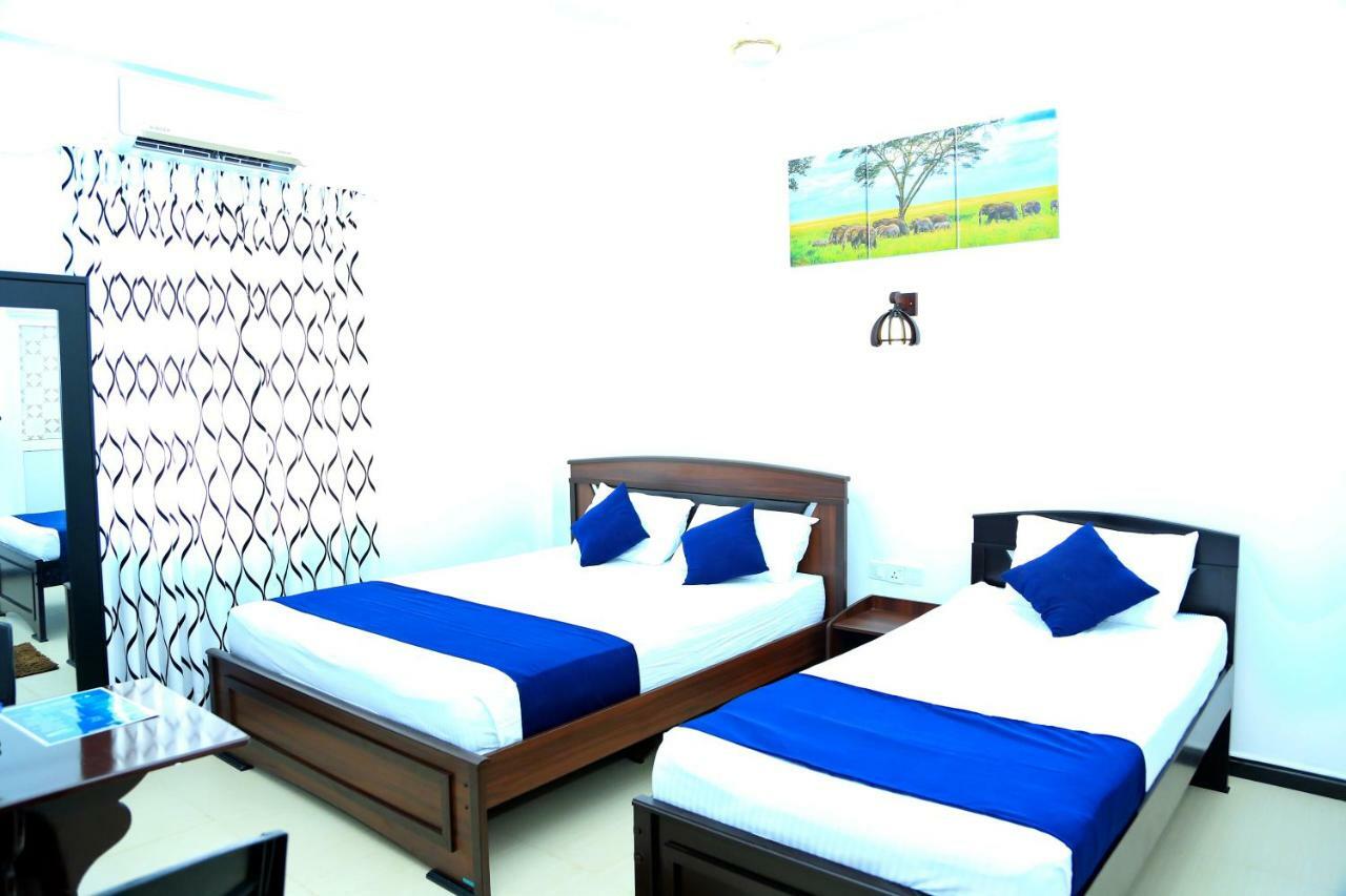 טרינקומאלה Blue Diamond Resort מראה חיצוני תמונה